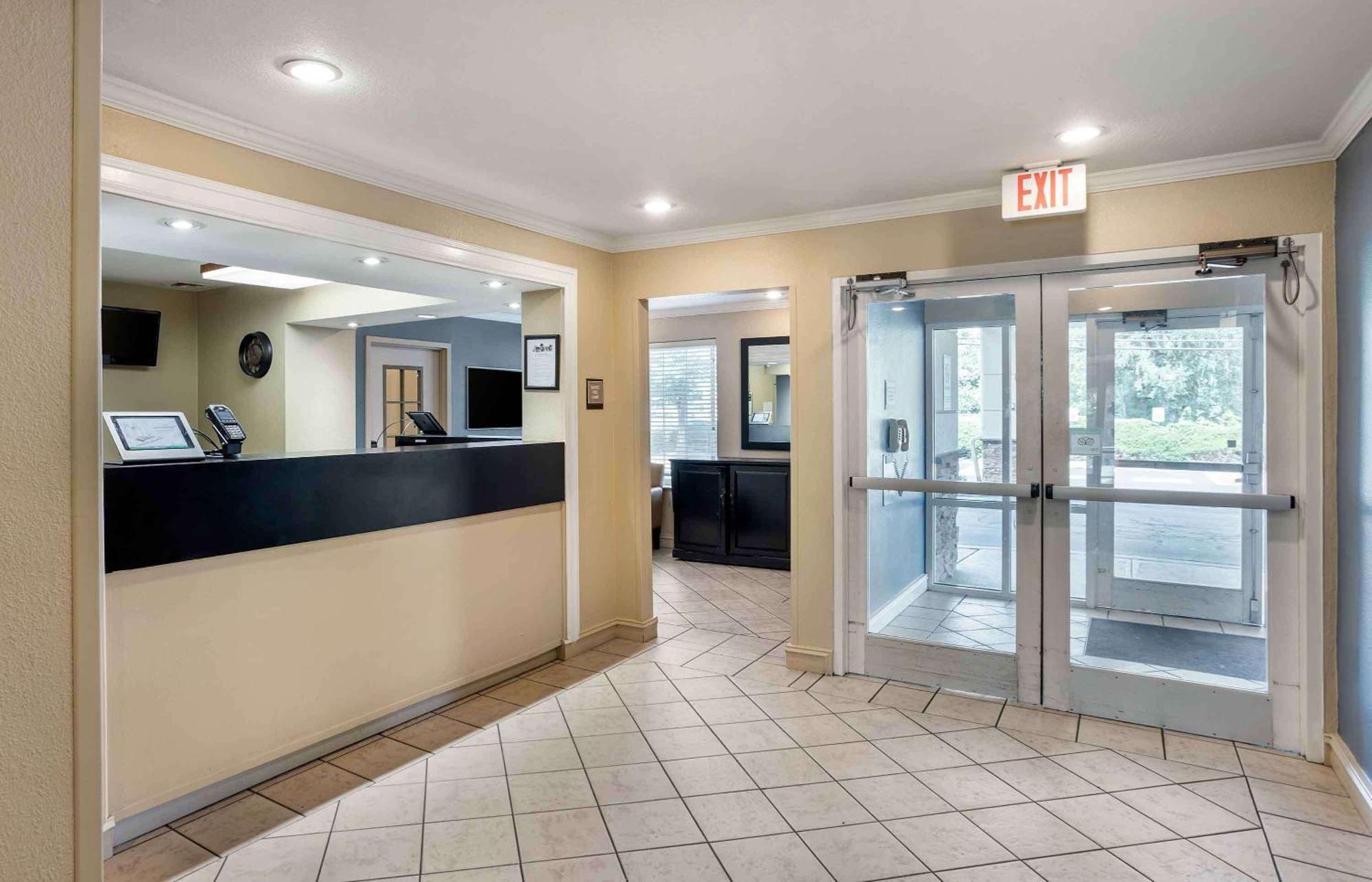 Extended Stay America Suites - Philadelphia - Horsham - Dresher Rd Buitenkant foto
